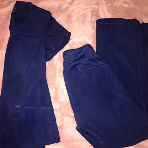 Navy Infinity by Cherokee Scrubs Set (SMALL)